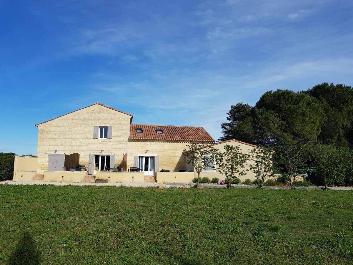 Le Mas Saint Jean Mézoargues エクステリア 写真